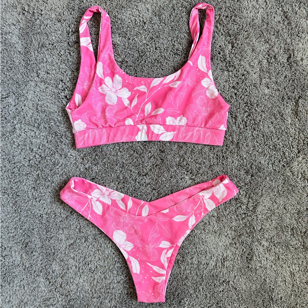 Kulani Kinis Wildberry Bikini Set